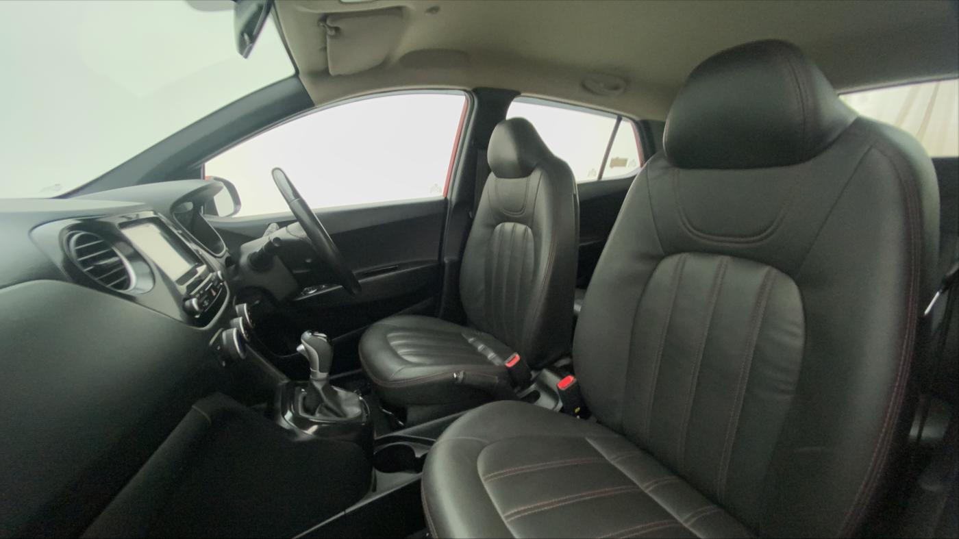 2017 Hyundai Grand i10 SPORTZ (O) AT 1.2 KAPPA VTVT, Petrol, Automatic, 17,542 km, Right Side Front Door Cabin