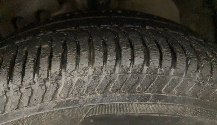 2016 Ford Ecosport TREND 1.5L PETROL, Petrol, Manual, 46,246 km, Left Front Tyre Tread