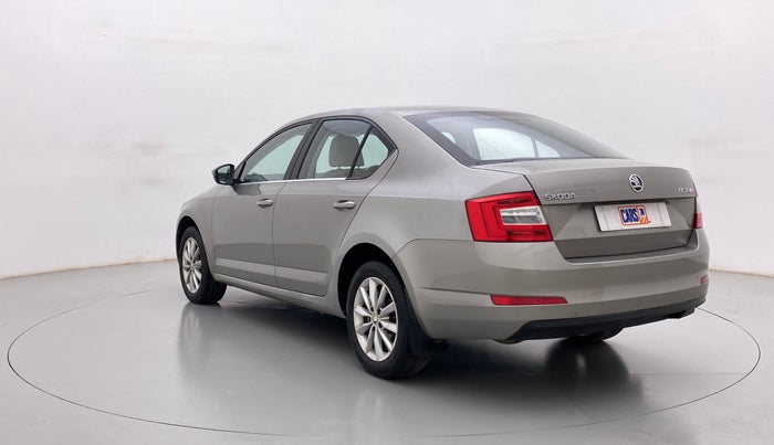 2014 Skoda Octavia AMBITION 2.0 TDI CR AT, Diesel, Automatic, 70,852 km, Left Back Diagonal