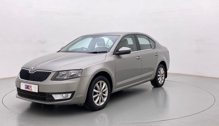 2014 Skoda Octavia AMBITION 2.0 TDI CR AT, Diesel, Automatic, 70,852 km, Left Front Diagonal