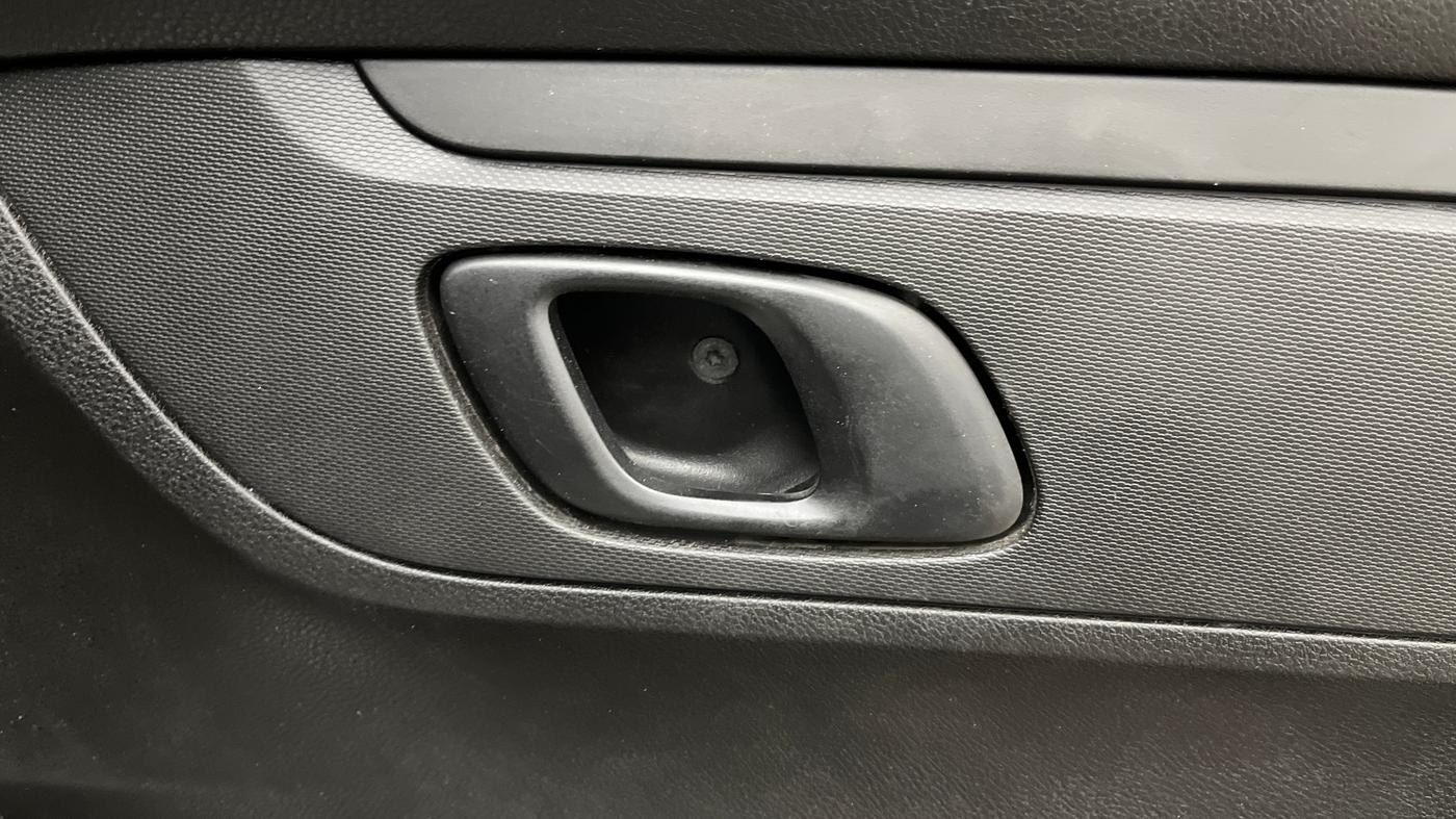 2018 Renault Kwid RXL, Petrol, Manual, 12,350 km, Driver Side Door Panels Control
