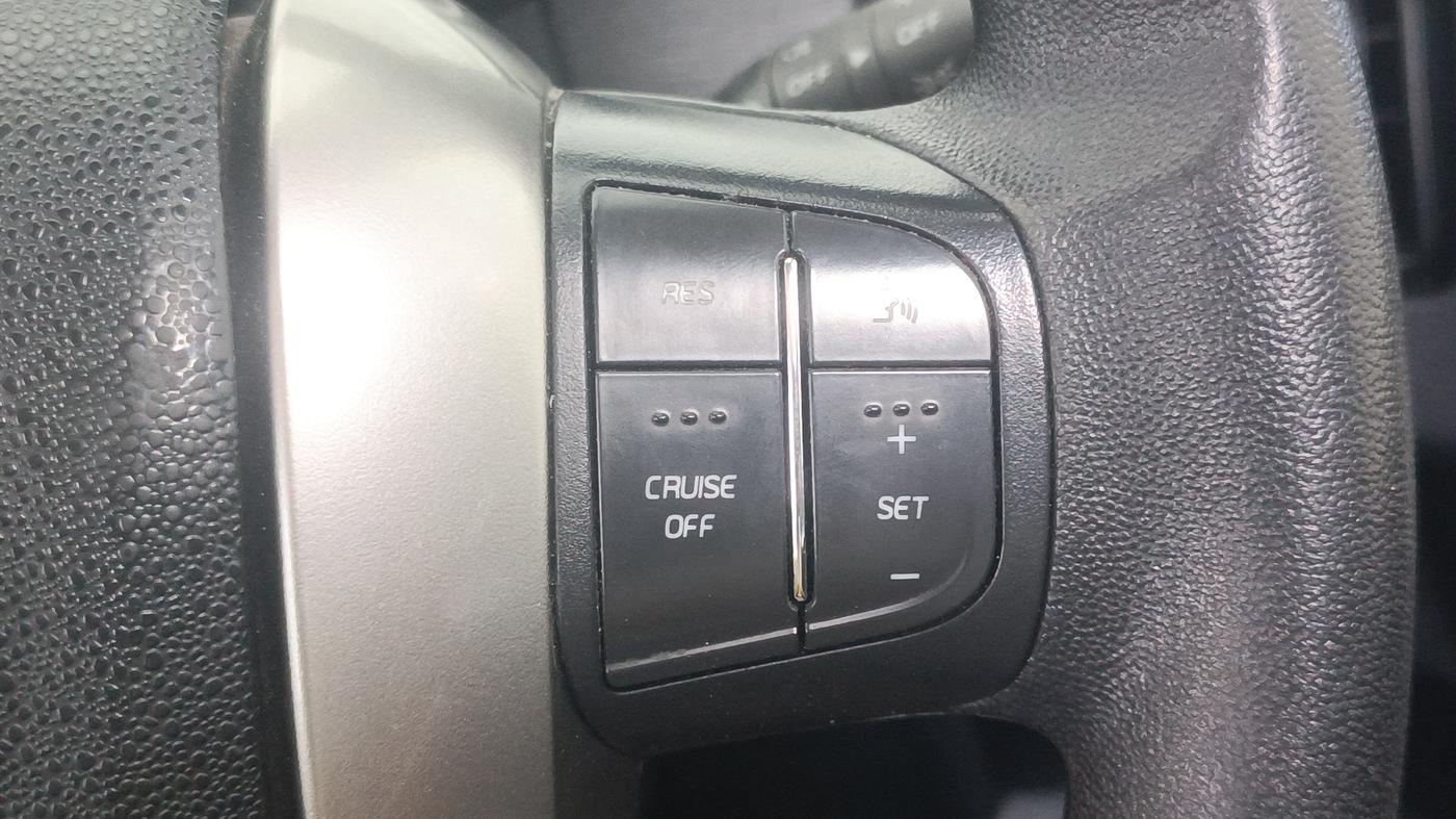 2018 Mahindra XUV500 W7, Diesel, Manual, 1,17,053 km, Adaptive Cruise Control