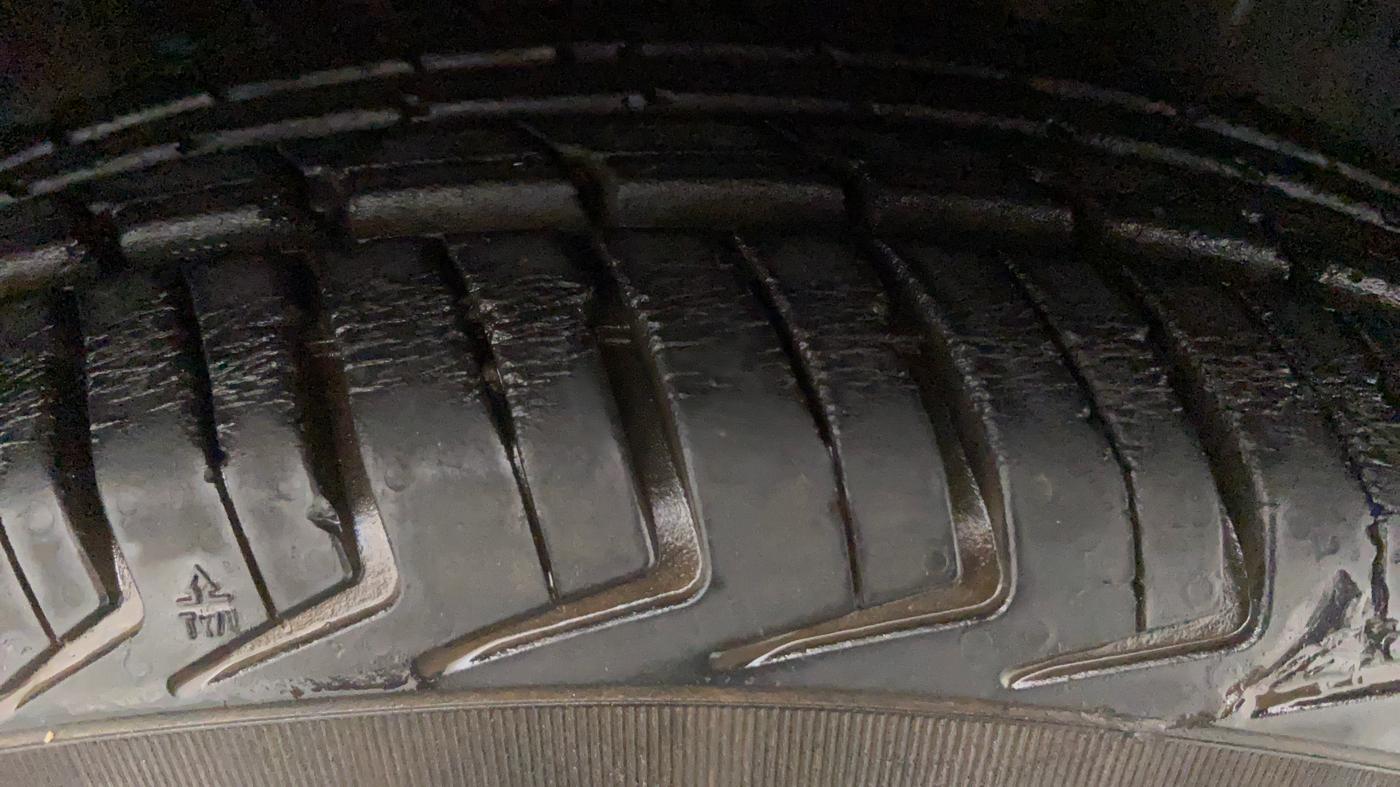 2018 Datsun Redi Go T (O), Petrol, Manual, 11,500 km, Right Front Tyre Tread