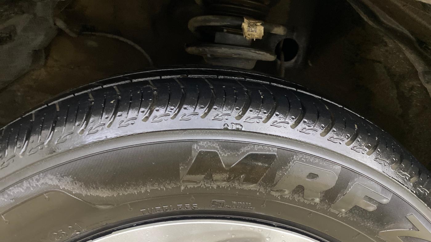 2021 Maruti S PRESSO VXI (O) CNG, CNG, Manual, 58,562 km, Left Front Tyre Tread