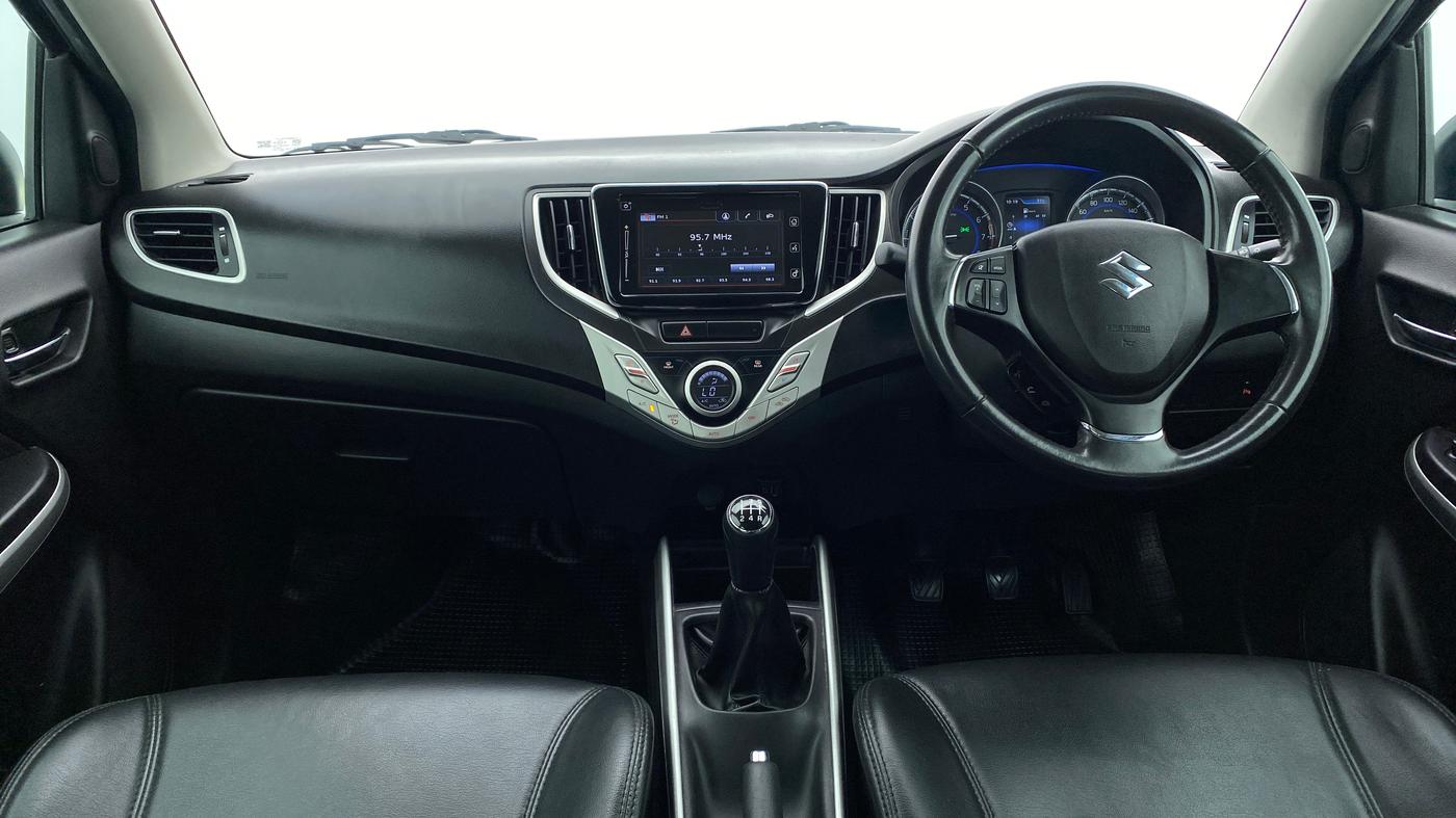 2017 Maruti Baleno ALPHA 1.2 K12, Petrol, Manual, 25,586 km, Dashboard