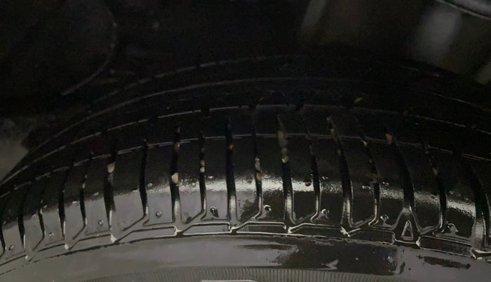 2020 Tata Tiago XZA PLUS PETROL, Petrol, Automatic, 19,306 km, Left Rear Tyre Tread