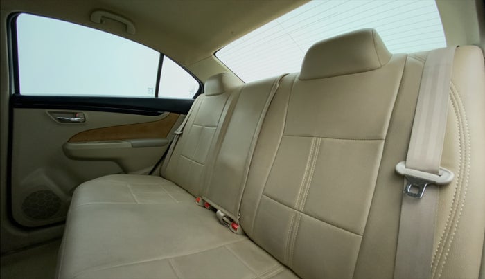 2016 Maruti Ciaz VXI PLUS, Petrol, Manual, 63,916 km, Right Side Rear Door Cabin