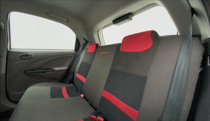 2011 Toyota Etios Liva G, Petrol, Manual, 97,269 km, Right Side Rear Door Cabin