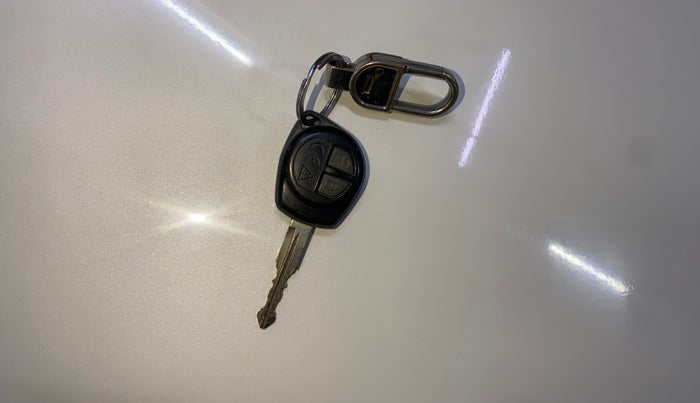 2017 Maruti IGNIS DELTA 1.2 AMT, Petrol, Automatic, 24,612 km, Key Close Up