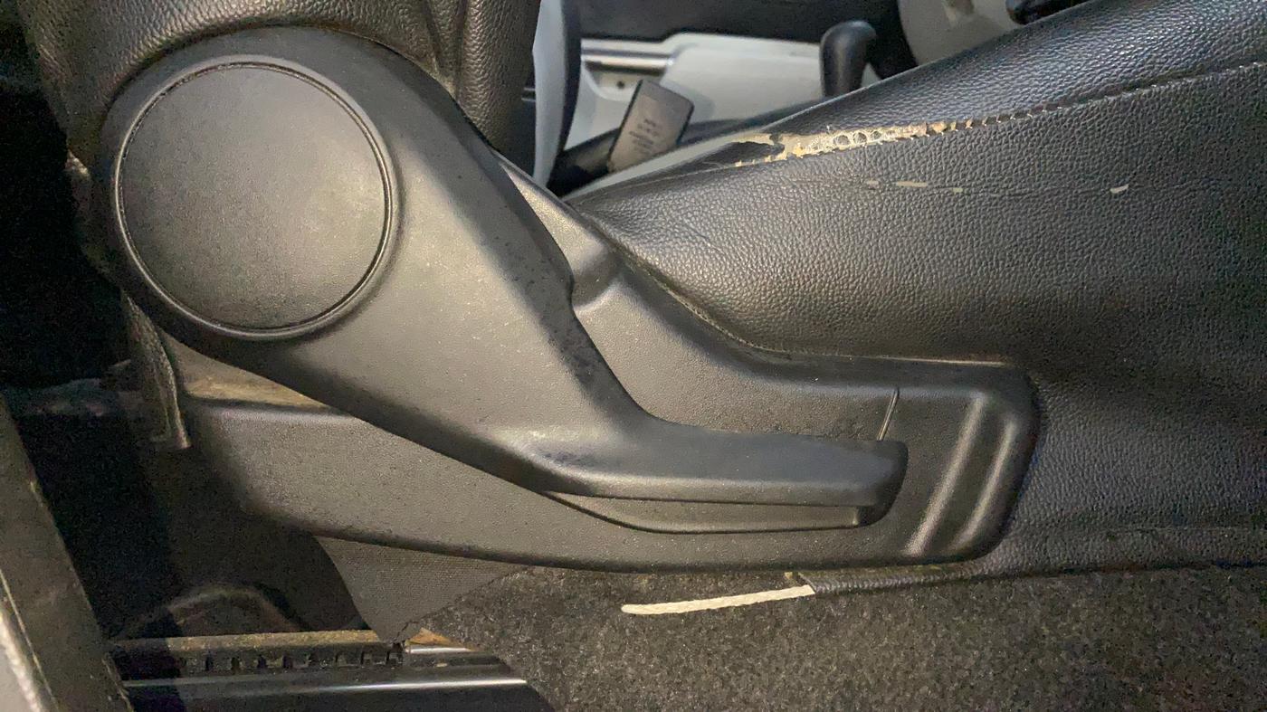 2017 Maruti IGNIS DELTA 1.2 AMT, Petrol, Automatic, 24,648 km, Driver Side Adjustment Panel