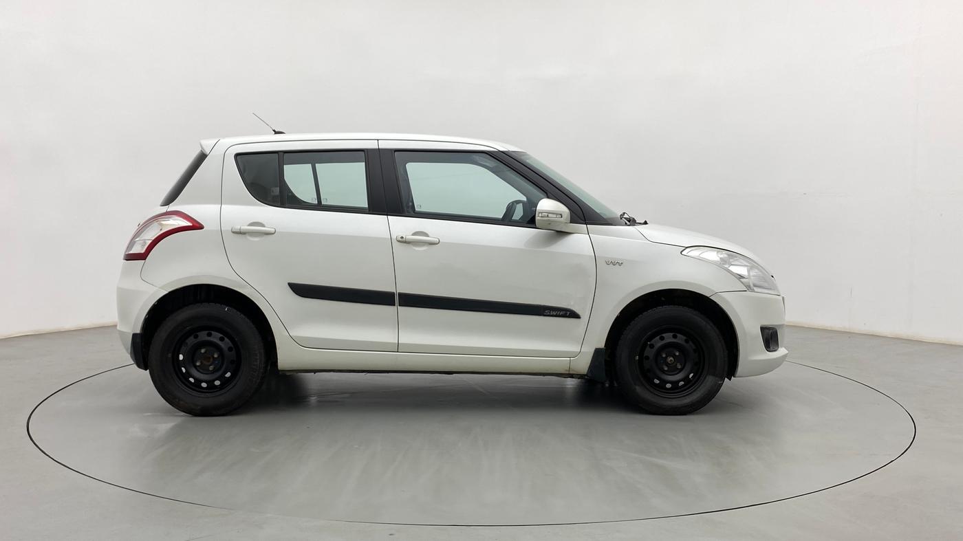 2013 Maruti Swift VXI, Petrol, Manual, 72,205 km, Right Side View