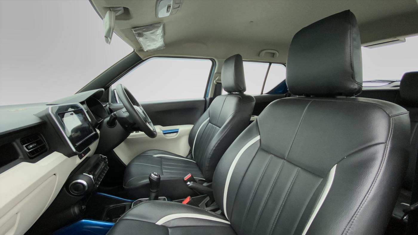 2018 Maruti IGNIS ALPHA 1.2 K12 DUAL TONE, Petrol, Manual, 14,525 km, Right Side Front Door Cabin