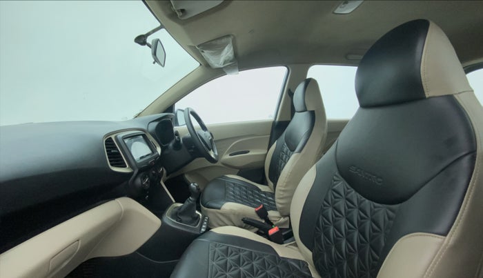 2020 Hyundai NEW SANTRO SPORTZ EXECUTIVE MT CNG, CNG, Manual, 78,314 km, Right Side Front Door Cabin