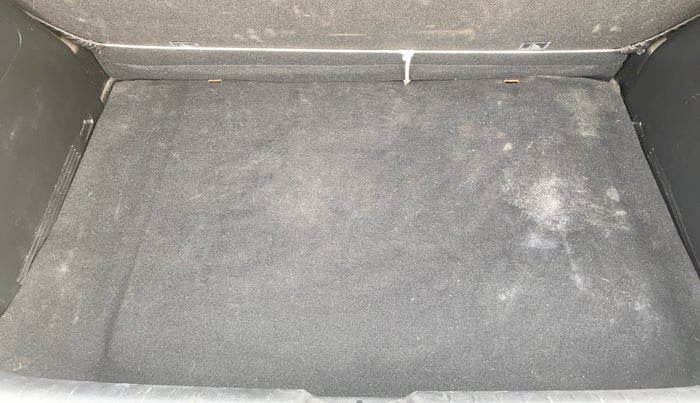 2023 Hyundai NEW I20 SPORTZ 1.2 IVT, Petrol, Automatic, 16,457 km, Boot Inside