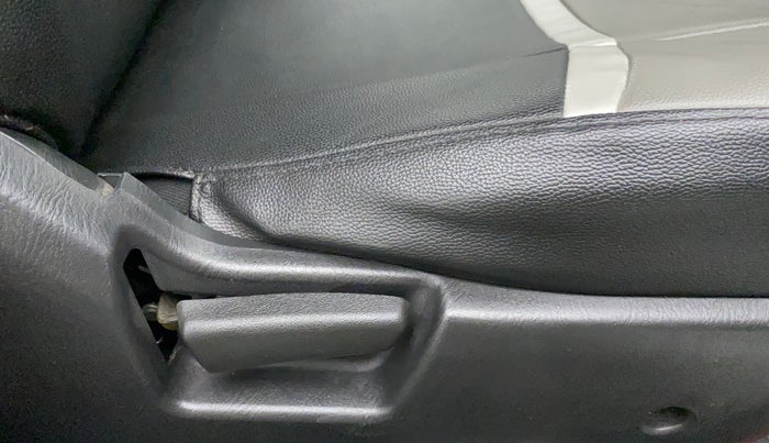 2022 Maruti Alto LXI OPT CNG, CNG, Manual, 3,212 km, Driver Side Adjustment Panel