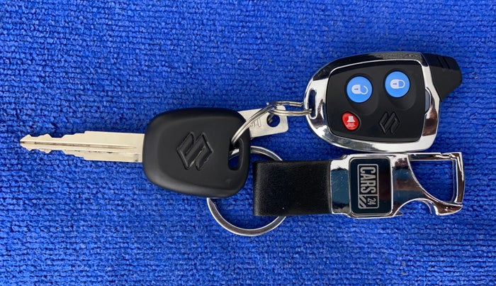 2022 Maruti Alto LXI OPT CNG, CNG, Manual, 3,212 km, Key Close Up