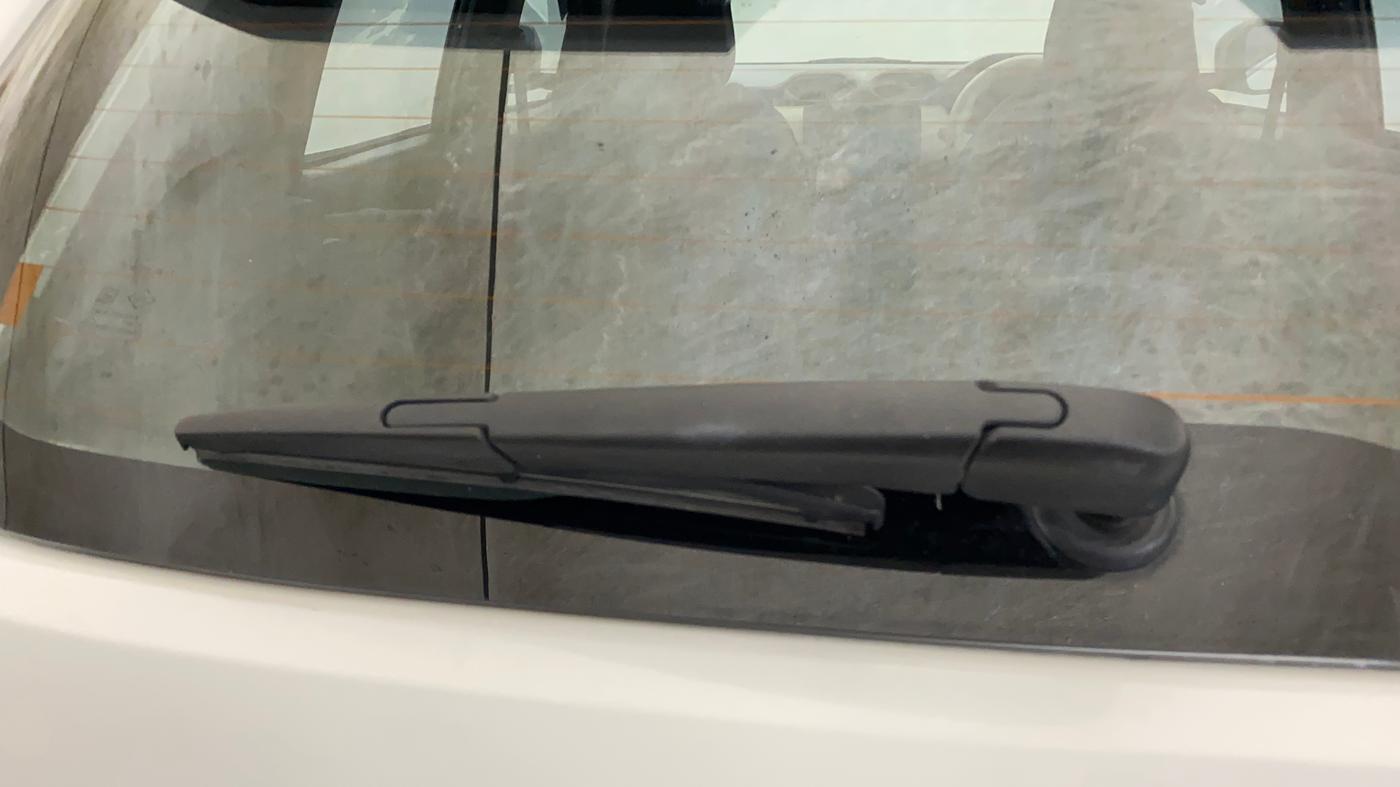 2022 Nissan MAGNITE XE, Petrol, Manual, 37,327 km, Rear Wiper