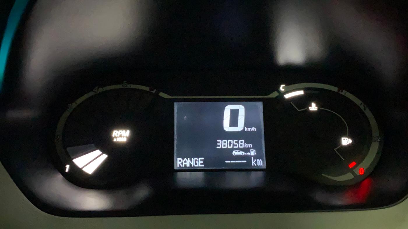 2022 Nissan MAGNITE XE, Petrol, Manual, 37,327 km, Odometer Image