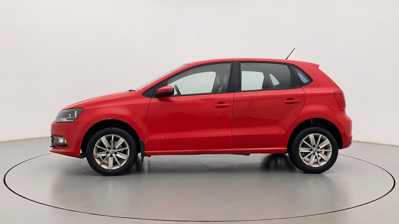 2017 Volkswagen Polo HIGHLINE1.5L, Diesel, Manual, 1,21,741 km, Left Side