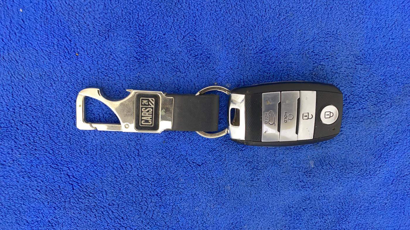 2020 KIA SONET GTX PLUS 1.0 IMT, Petrol, Manual, 14,365 km, Key Close Up
