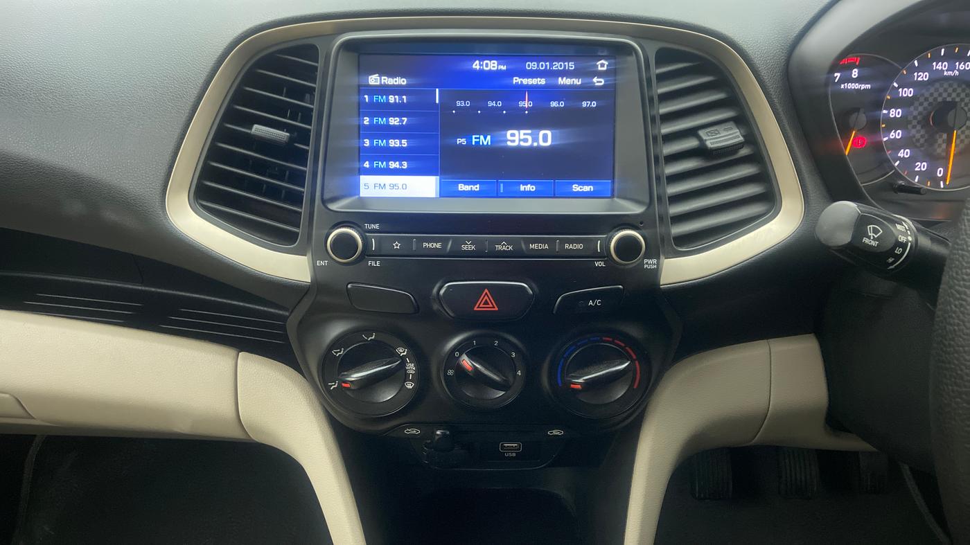 2020 Hyundai NEW SANTRO 1.1 SPORTZ MT CNG, CNG, Manual, 27,509 km, Air Conditioner