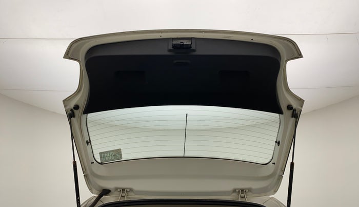 2012 Volkswagen Polo COMFORTLINE 1.2L PETROL, CNG, Manual, 38,225 km, Boot Door Open