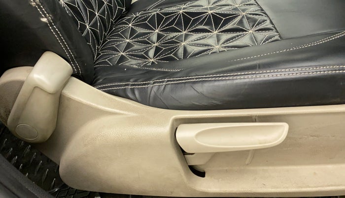 2012 Volkswagen Polo COMFORTLINE 1.2L PETROL, CNG, Manual, 38,225 km, Driver Side Adjustment Panel