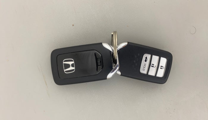 2021 Honda Amaze 1.2L I-VTEC VX CVT, Petrol, Automatic, 46,641 km, Key Close Up