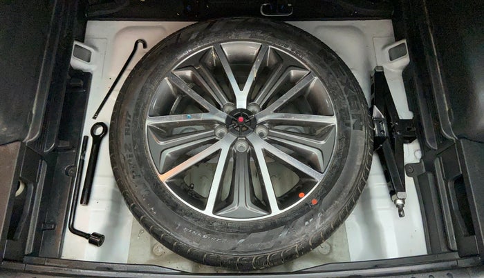 2018 Hyundai Tucson 2WD AT GL DIESEL, Diesel, Automatic, 30,136 km, Spare Tyre