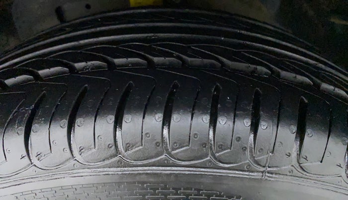 2020 Ford Ecosport 1.5 TITANIUM PLUS TI VCT AT, Petrol, Automatic, 19,451 km, Right Rear Tyre Tread