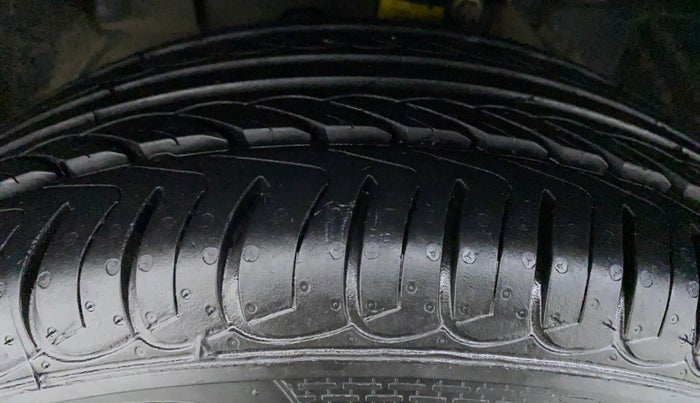 2020 Ford Ecosport 1.5 TITANIUM PLUS TI VCT AT, Petrol, Automatic, 19,451 km, Right Front Tyre Tread