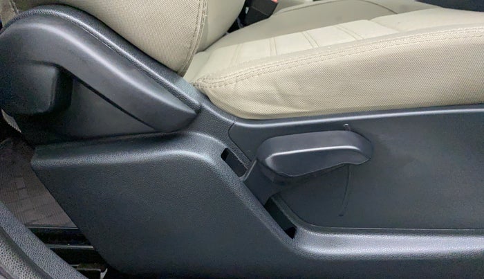 2020 Ford Ecosport 1.5 TITANIUM PLUS TI VCT AT, Petrol, Automatic, 19,451 km, Driver Side Adjustment Panel