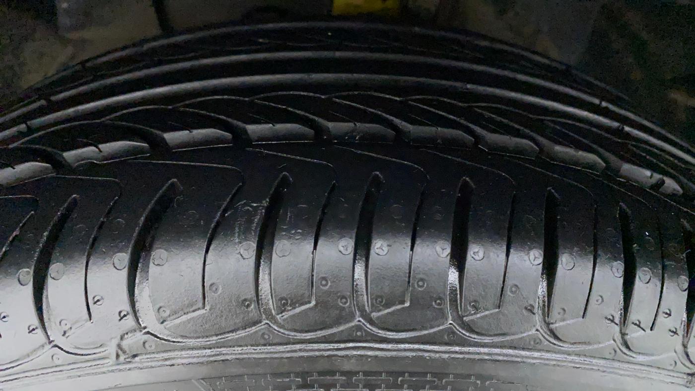 2020 Ford Ecosport 1.5 TITANIUM PLUS TI VCT AT, Petrol, Automatic, 19,451 km, Left Front Tyre Tread