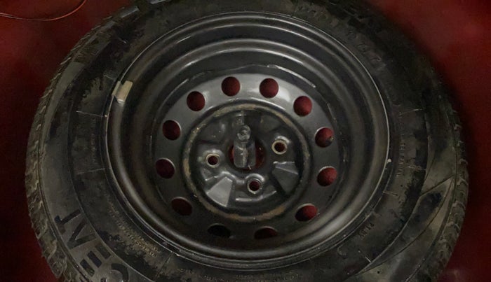 2015 Hyundai Eon D-LITE+, Petrol, Manual, 26,920 km, Spare Tyre