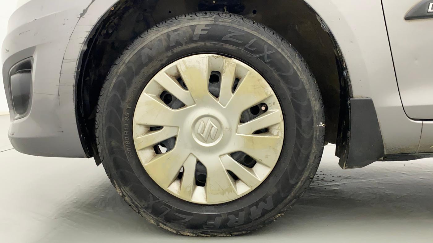2013 Maruti Swift Dzire VXI, Petrol, Manual, 85,658 km, Left Front Wheel