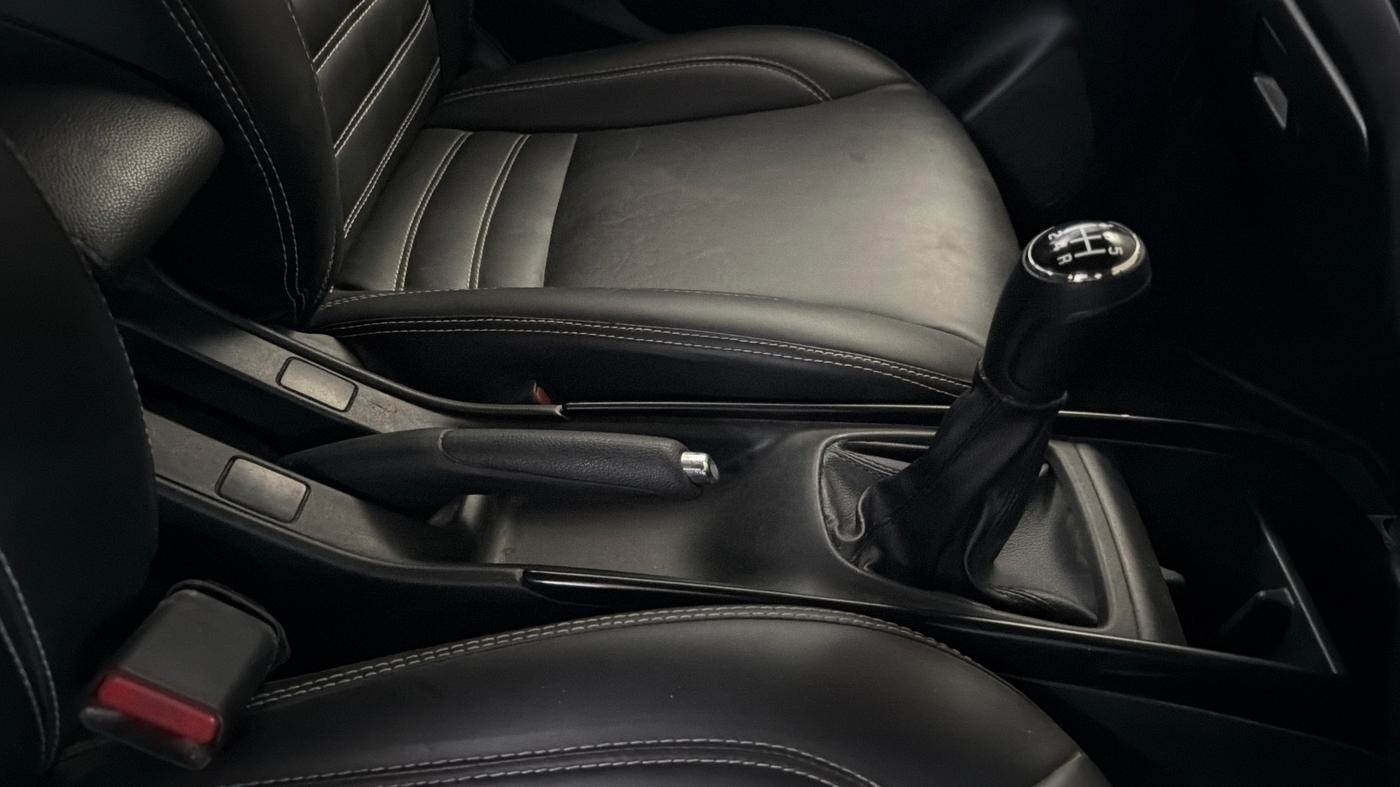 2021 Maruti Baleno SIGMA PETROL 1.2, Petrol, Manual, 64,567 km, Gear Lever