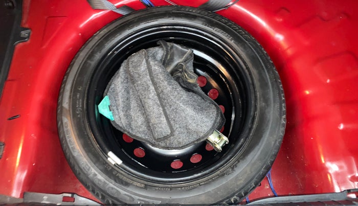 2015 Hyundai Elite i20 ASTA 1.4 CRDI (O), Diesel, Manual, 1,02,603 km, Spare Tyre