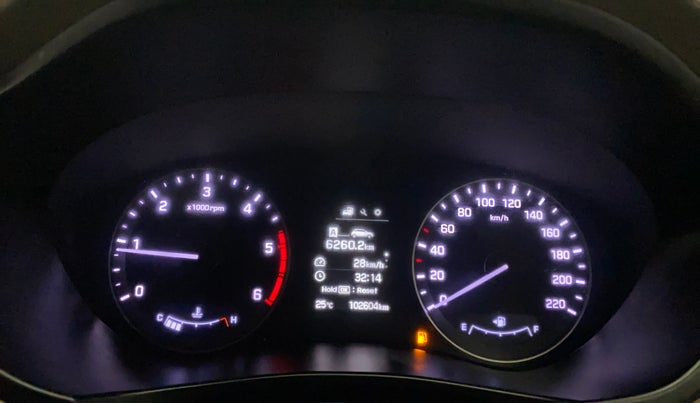 2015 Hyundai Elite i20 ASTA 1.4 CRDI (O), Diesel, Manual, 1,02,603 km, Odometer Image