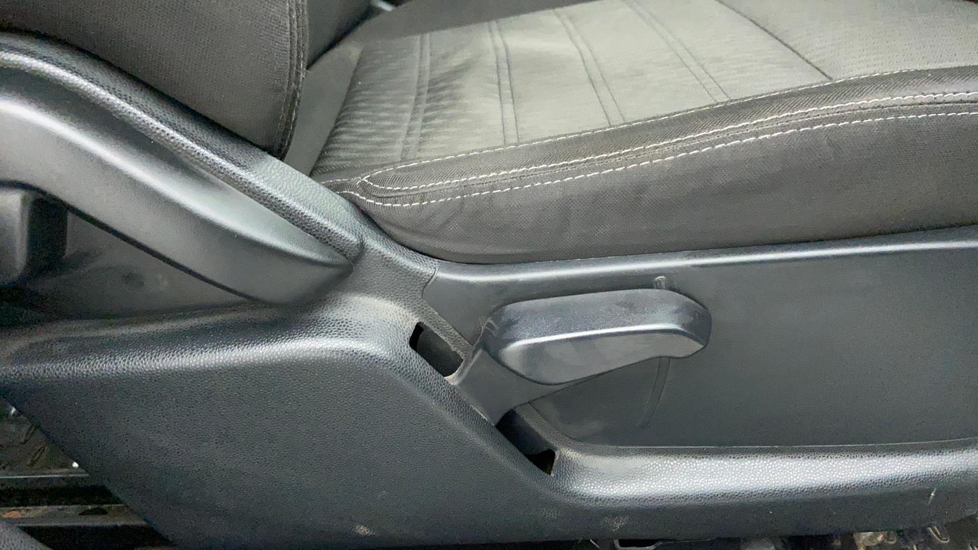 2018 Ford Ecosport 1.5TITANIUM TDCI, Diesel, Manual, 39,466 km, Driver Side Adjustment Panel