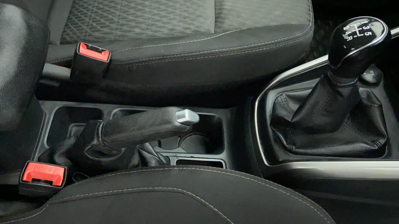 2018 Ford Ecosport 1.5TITANIUM TDCI, Diesel, Manual, 39,466 km, Gear Lever