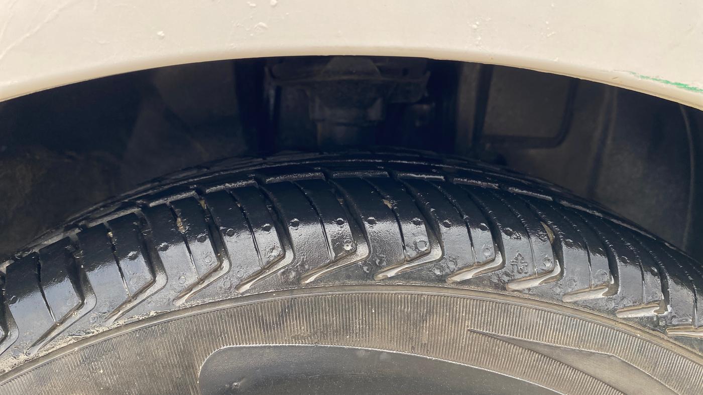 2019 Datsun Redi Go S, Petrol, Manual, 46,880 km, Right Front Tyre Tread