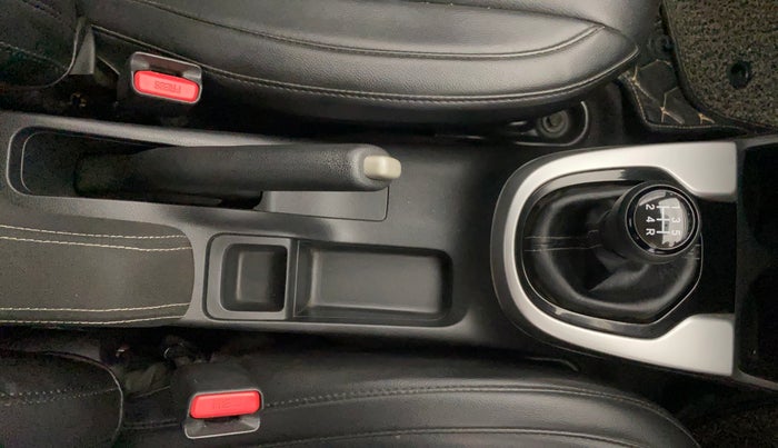 2020 Honda WR-V 1.2L I-VTEC VX MT, Petrol, Manual, 42,634 km, Gear Lever