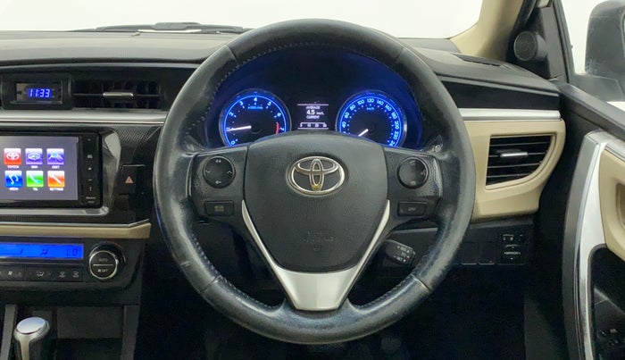 2015 Toyota Corolla Altis VL CVT PETROL, Petrol, Automatic, 1,00,922 km, Steering Wheel Close Up