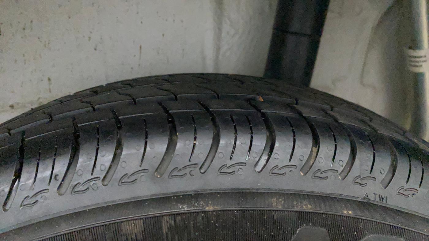 2025 Maruti New Wagon-R VXI 1.0, Petrol, Manual, 17,226 km, Left Rear Tyre Tread