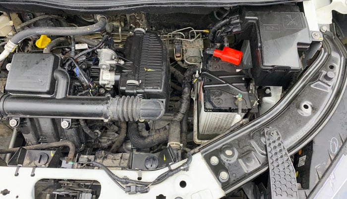 2024 Nissan MAGNITE N-Connecta B4D 1.0 Petrol MT Dual Tone, Petrol, Manual, 3,297 km, Engine View - Left