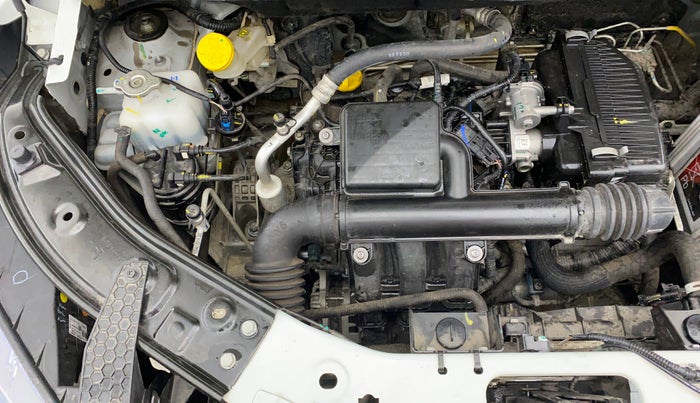 2024 Nissan MAGNITE N-Connecta B4D 1.0 Petrol MT Dual Tone, Petrol, Manual, 3,297 km, Engine View - Right