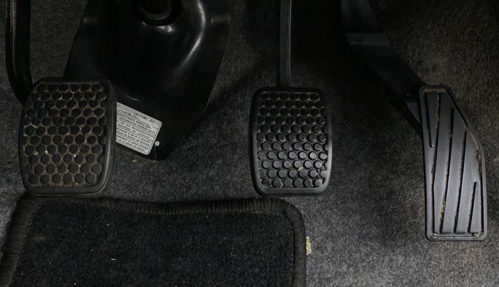 2021 Maruti Alto VXI, Petrol, Manual, 34,238 km, Pedals