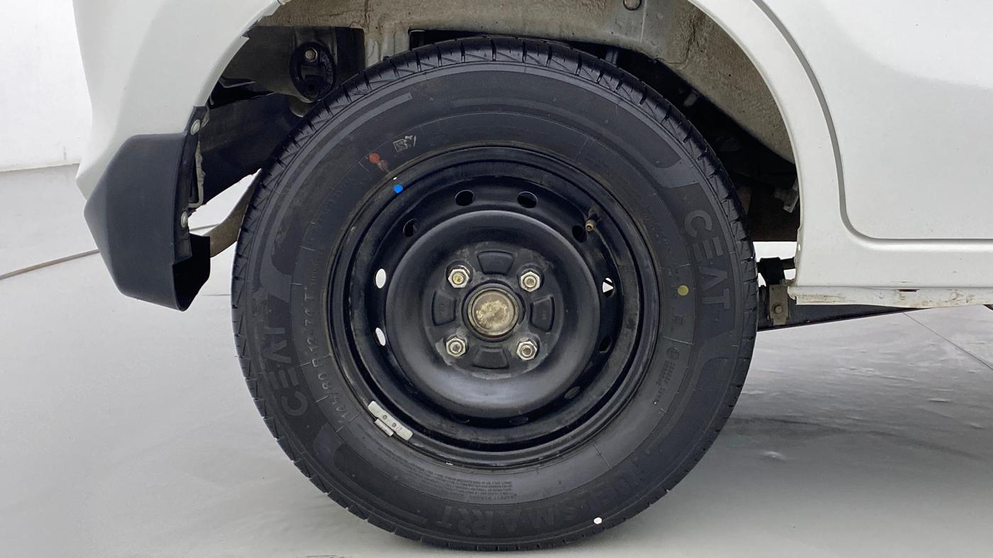 2021 Maruti Alto VXI, Petrol, Manual, 34,238 km, Right Rear Wheel