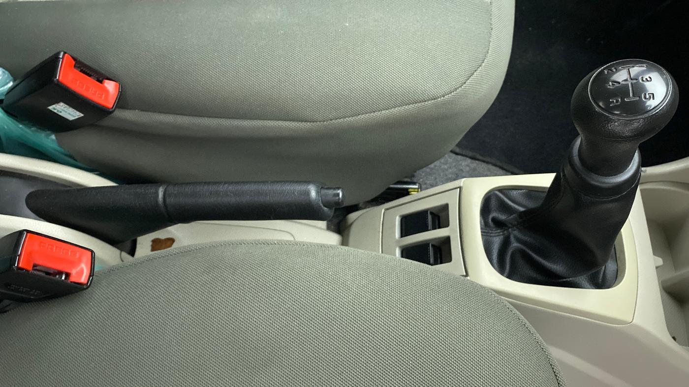 2021 Maruti Alto VXI, Petrol, Manual, 34,238 km, Gear Lever