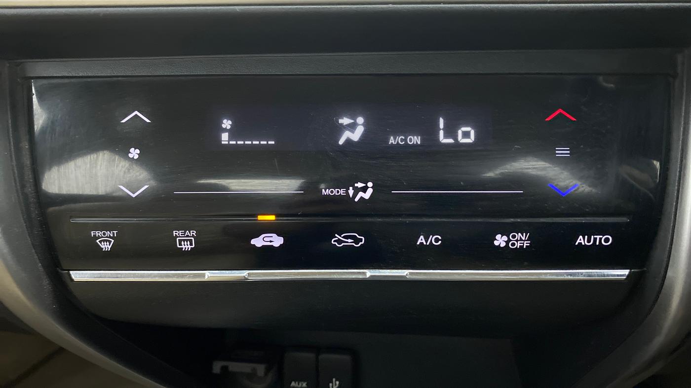2015 Honda City 1.5L I-VTEC V MT, Petrol, Manual, 86,018 km, Automatic Climate Control